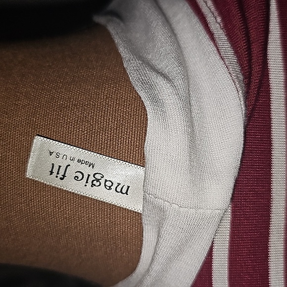 MAGIC FIT - burgundy striped cardigan size medium - Picture 4 of 5